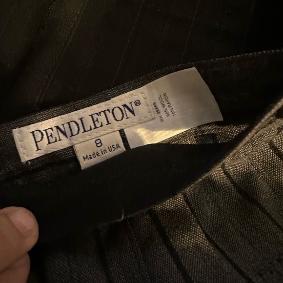 Pendleton Grey Skirt, Wool Skirt, Pleated Skirt, Academic Skirt, Size 8 - Picture 2 of 9